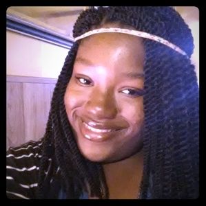 Meet your Posher, Myanna